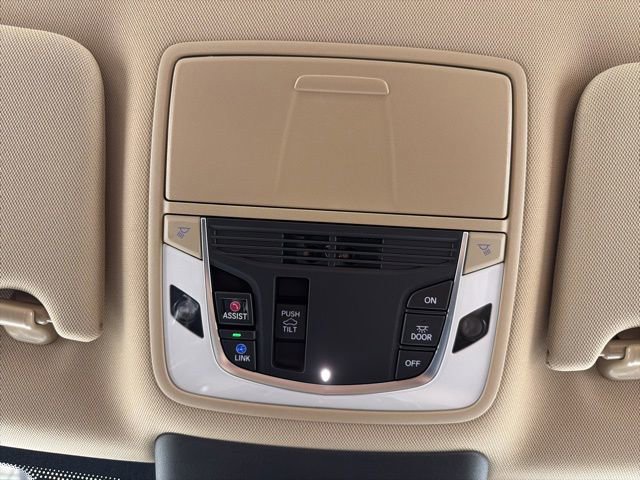 Certified 2025 Acura TLX w/ Technology Package FWD image 28