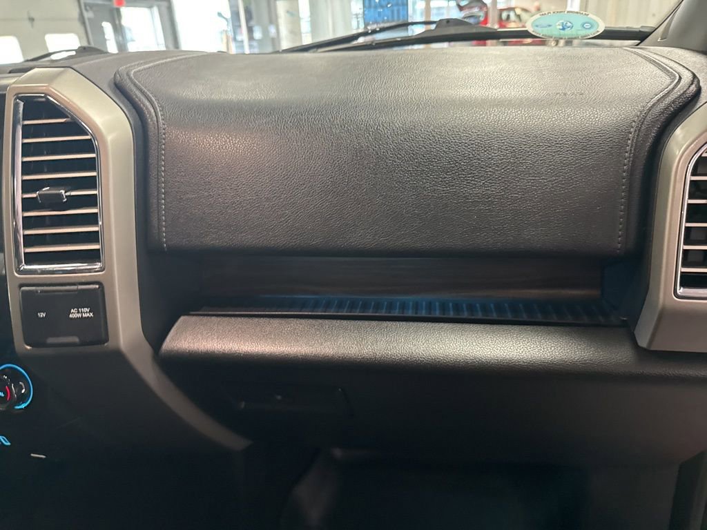 Used 2016 Ford F150 Lariat image 45