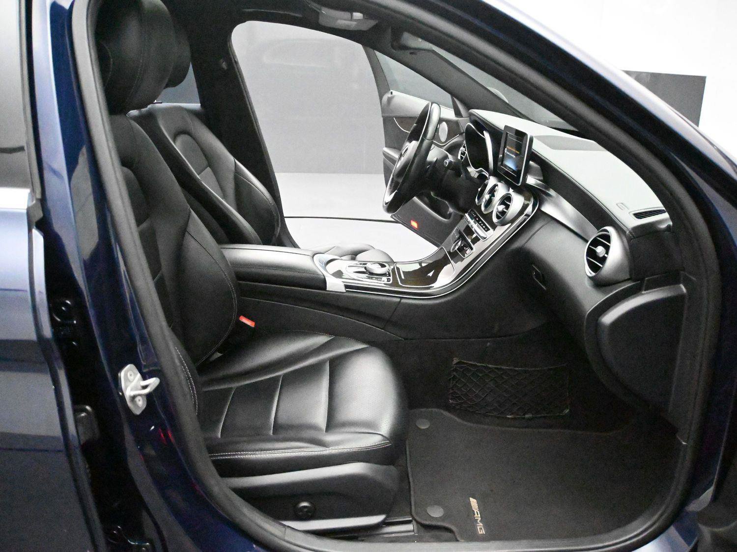 Used 2017 Mercedes-Benz C 300 4MATIC Sedan w/ Premium 2 Package image 14