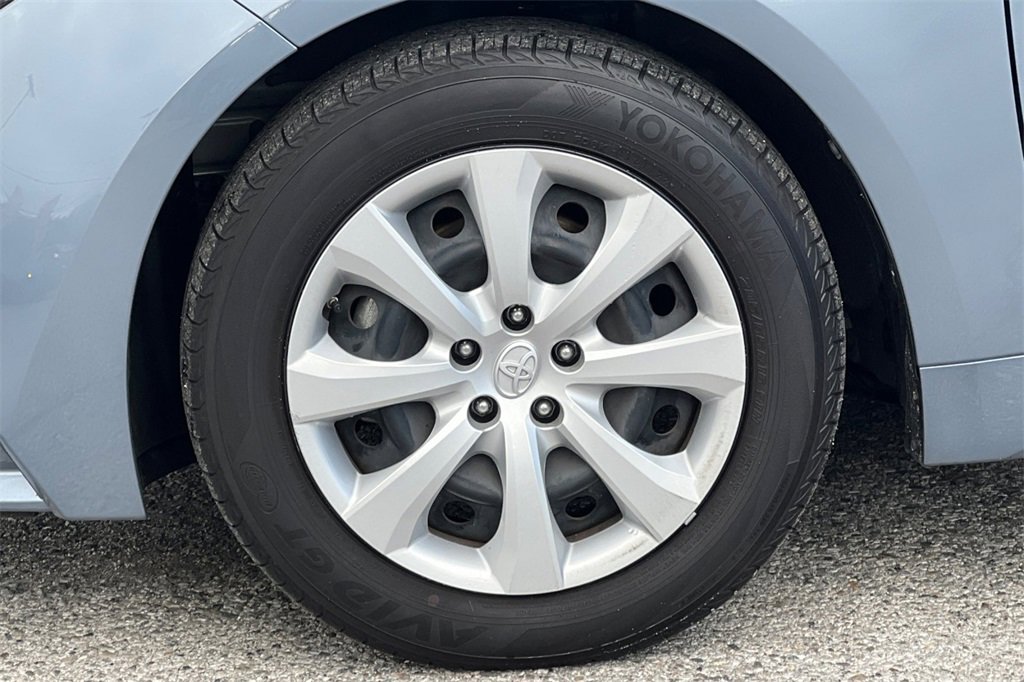 Certified 2022 Toyota Corolla LE image 23