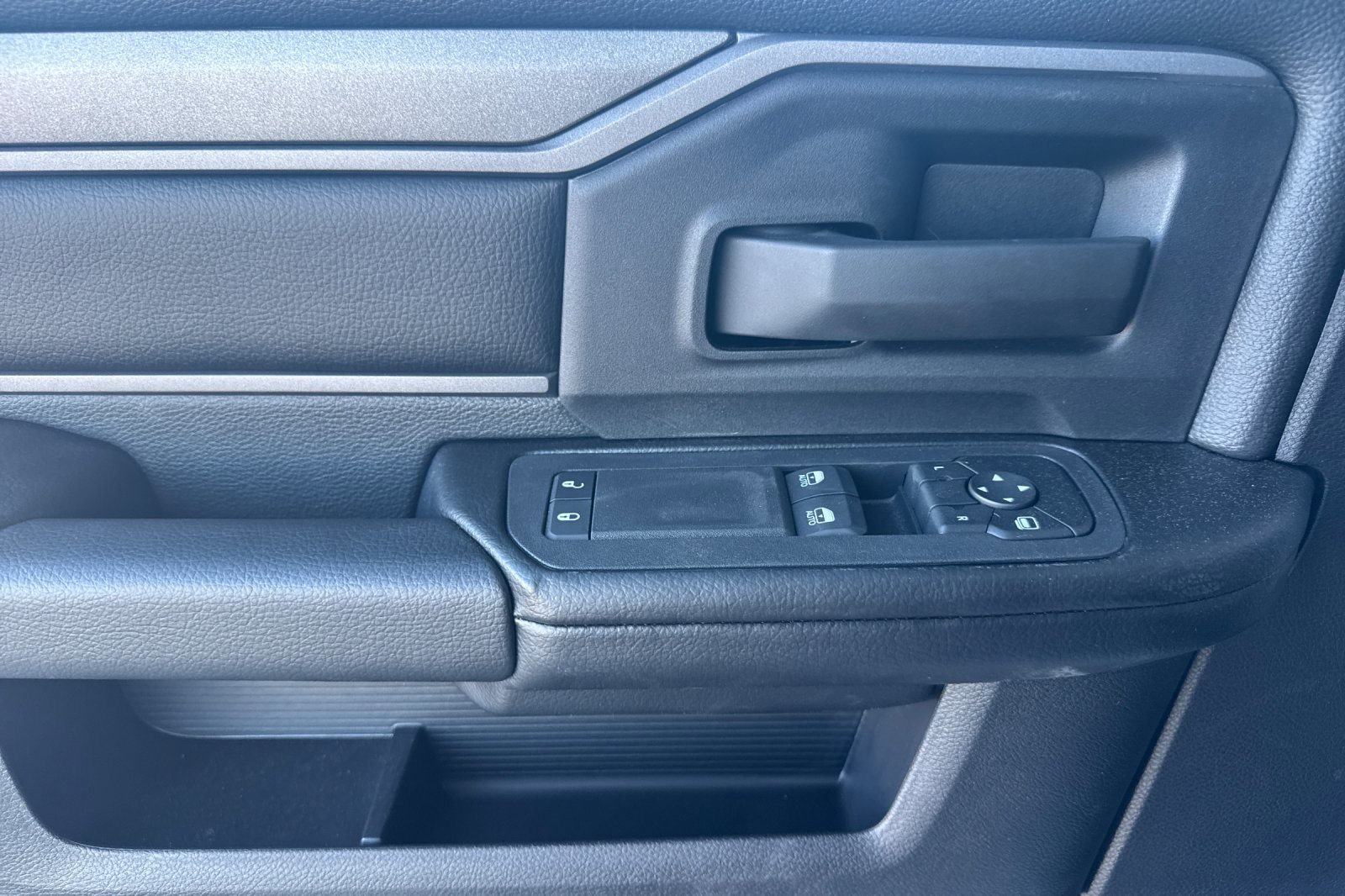 New 2026 RAM 5500 Tradesman w/ Chrome Appearance Group image 10