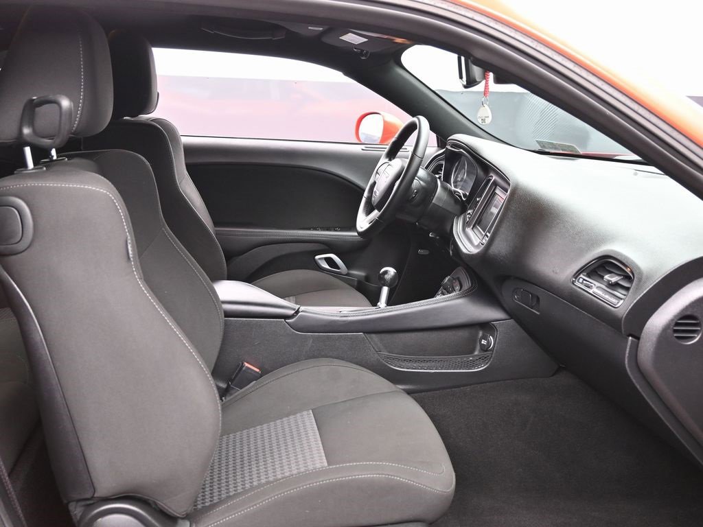 Used 2023 Dodge Challenger R/T image 34