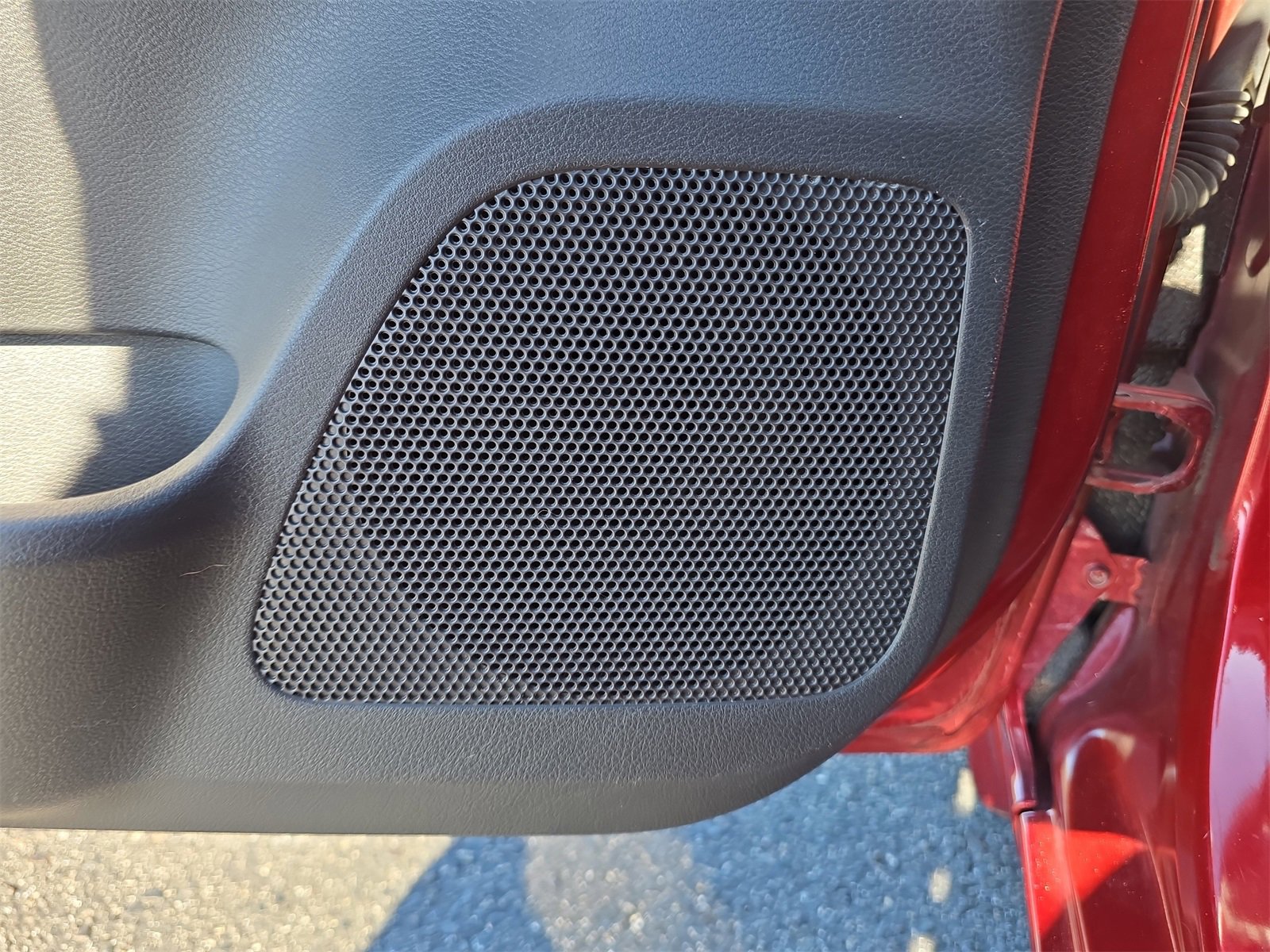 Used 2020 Nissan Versa SV image 15