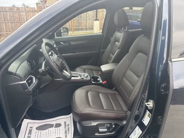 Used 2025 MAZDA CX-5 Signature image 11