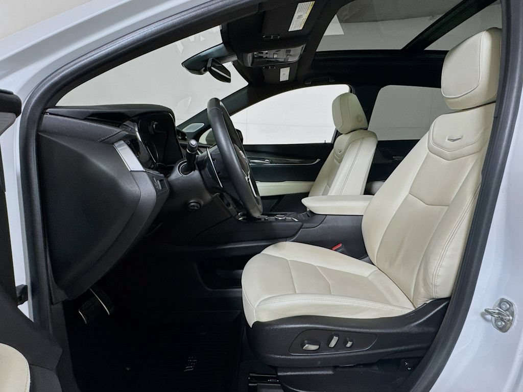 Certified 2023 Cadillac XT5 Sportv AWD/4WD image 20