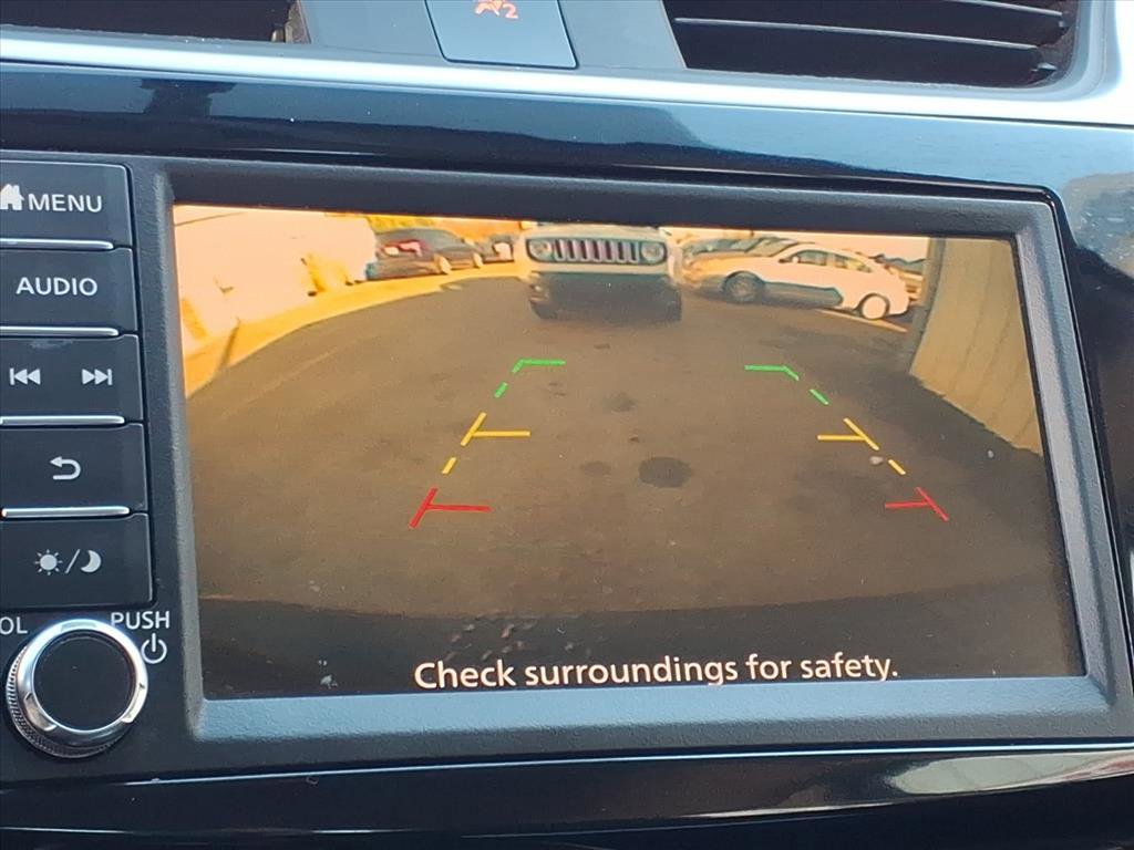 Used 2019 Nissan Sentra SV image 9