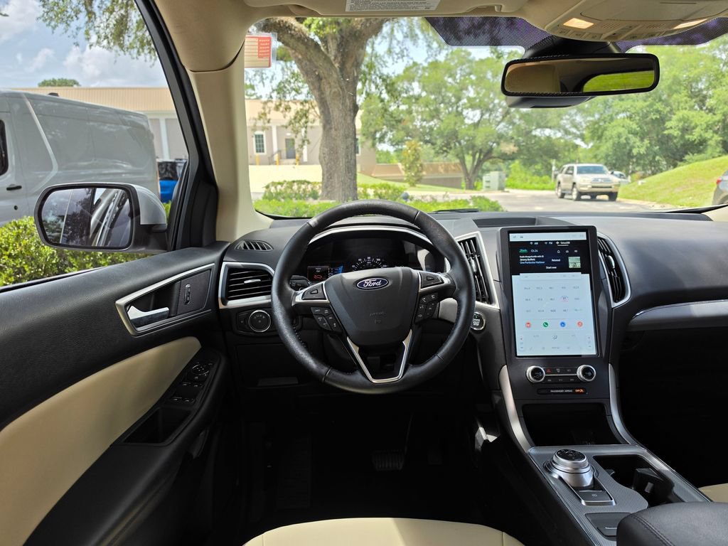 Used 2021 Ford Edge SEL w/ Convenience Package AWD/4WD image 10