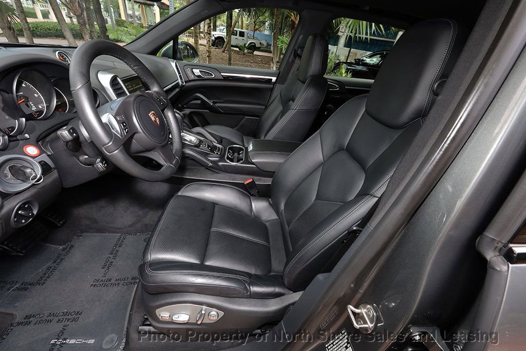 Used 2014 Porsche Cayenne Diesel AWD/4WD image 6