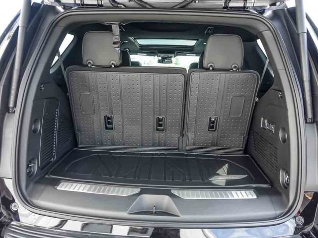 New 2026 Chevrolet Tahoe RST w/ Comfort Package AWD/4WD image 8
