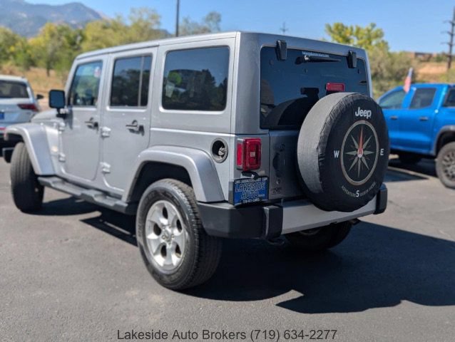 Used 2013 Jeep Wrangler Unlimited Sahara w/ Connectivity Group AWD/4WD image 8