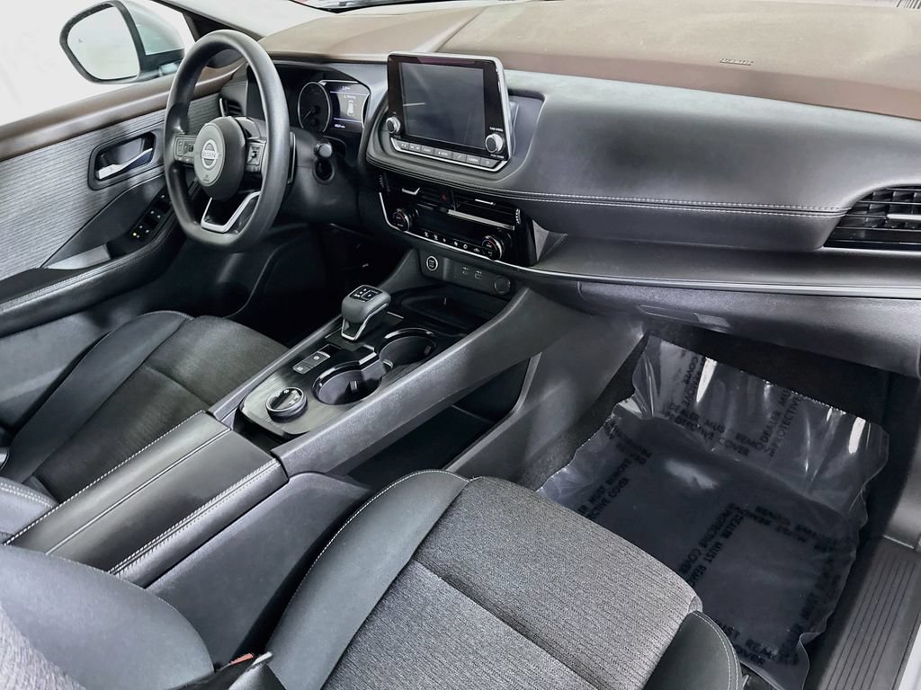 Certified 2021 Nissan Rogue SV AWD/4WD image 32