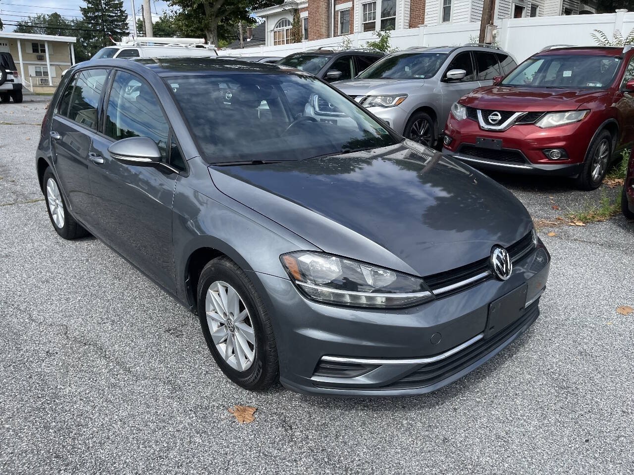 Used 2018 Volkswagen Golf S FWD image 4