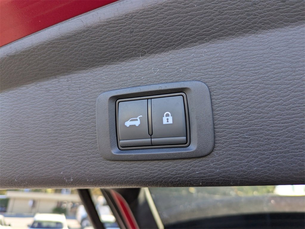 Used 2024 Mitsubishi Outlander SEL image 14