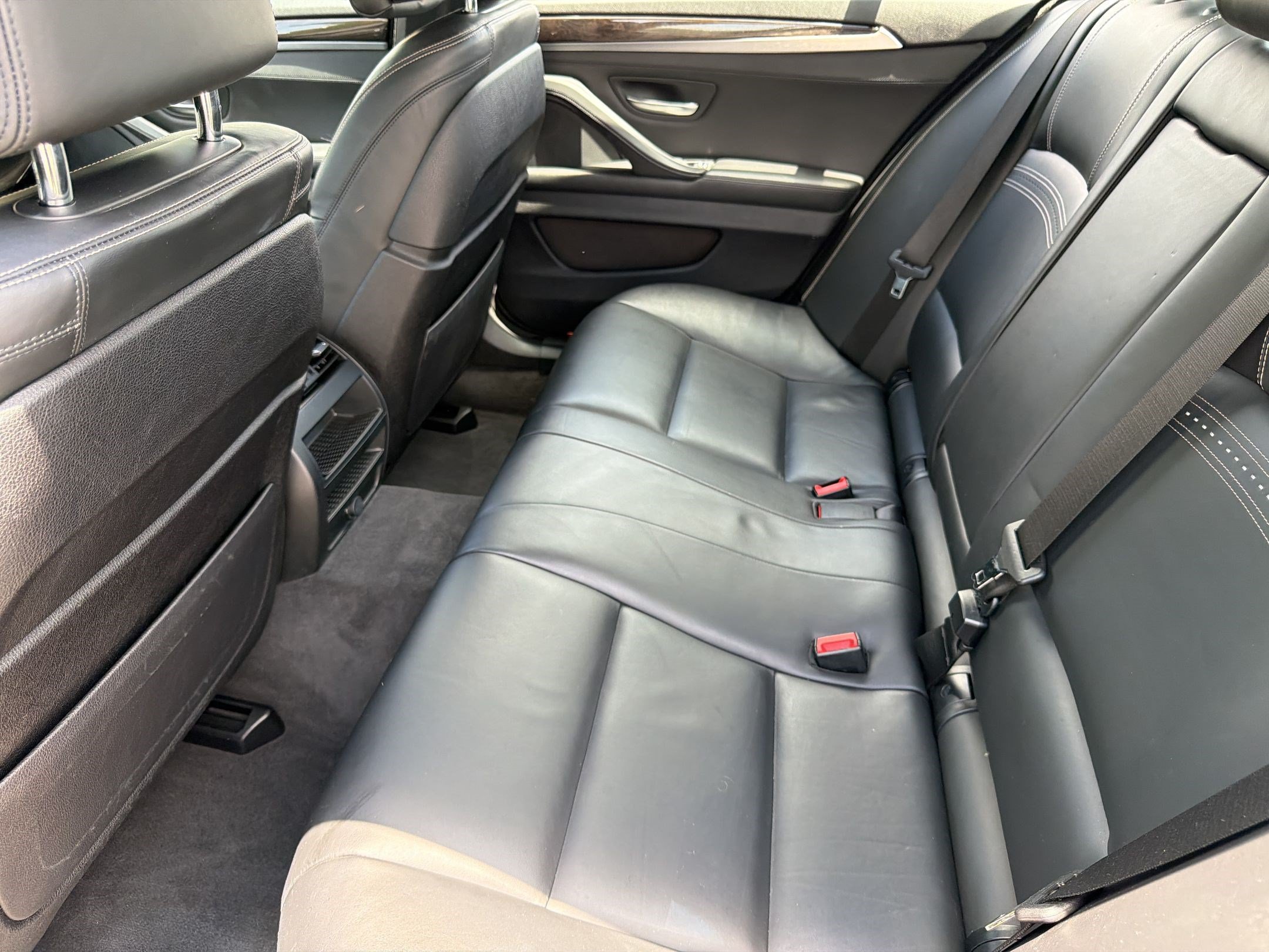 Used 2016 BMW 550i Sedan RWD image 21