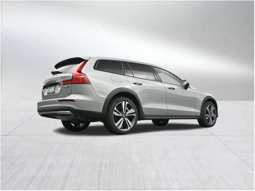 New 2026 Volvo V60 B5 Cross Country Plus w/ Protection Package Premier AWD/4WD image 26