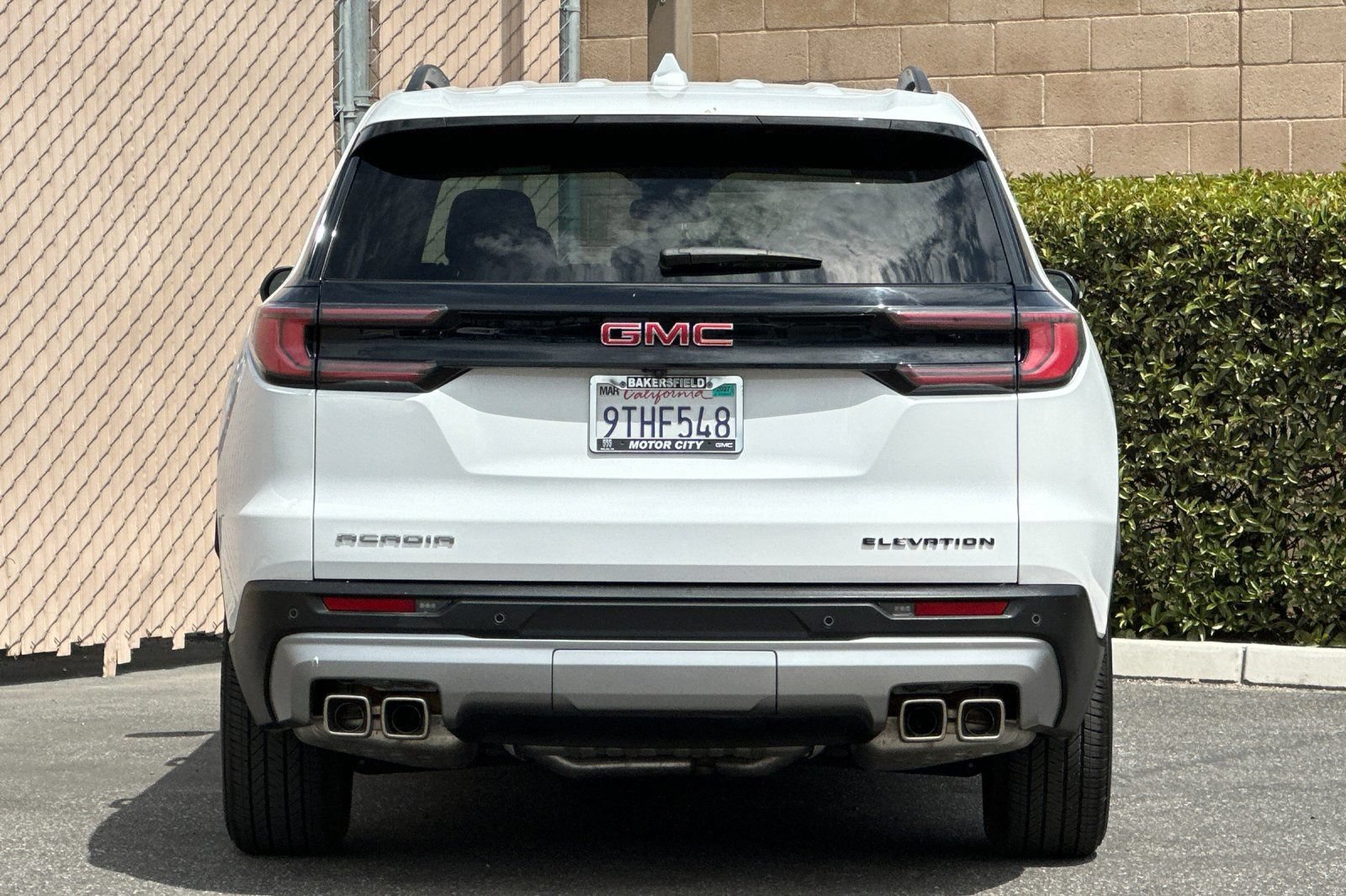 Certified 2025 GMC Acadia Elevation FWD image 5
