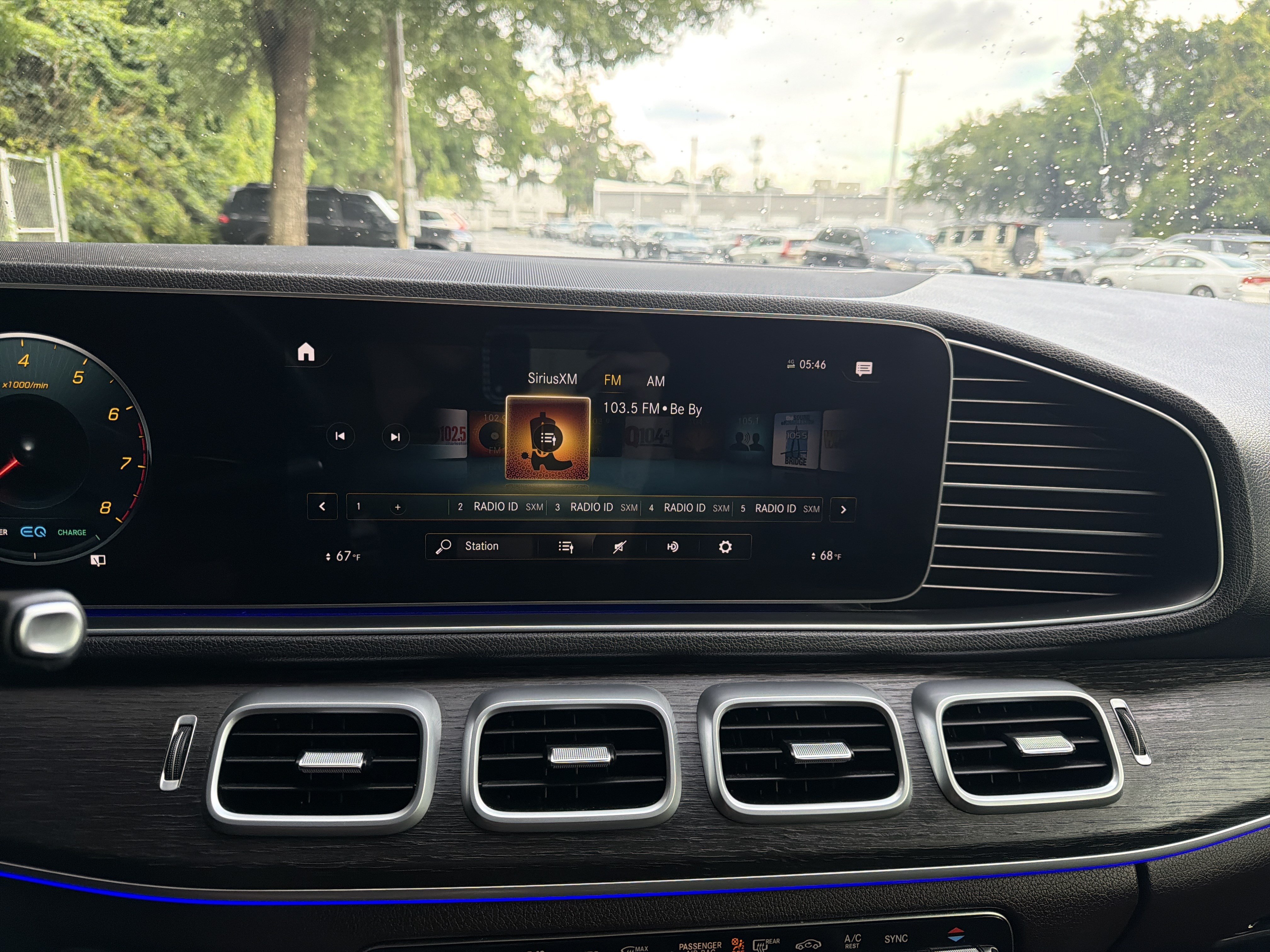 Used 2021 Mercedes-Benz GLE 450 4MATIC image 23