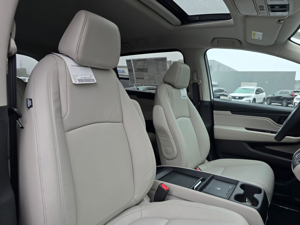 New 2026 Honda Odyssey EX-L image 16