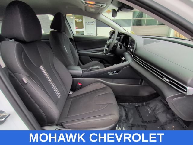 Used 2021 Hyundai Elantra SEL FWD image 27