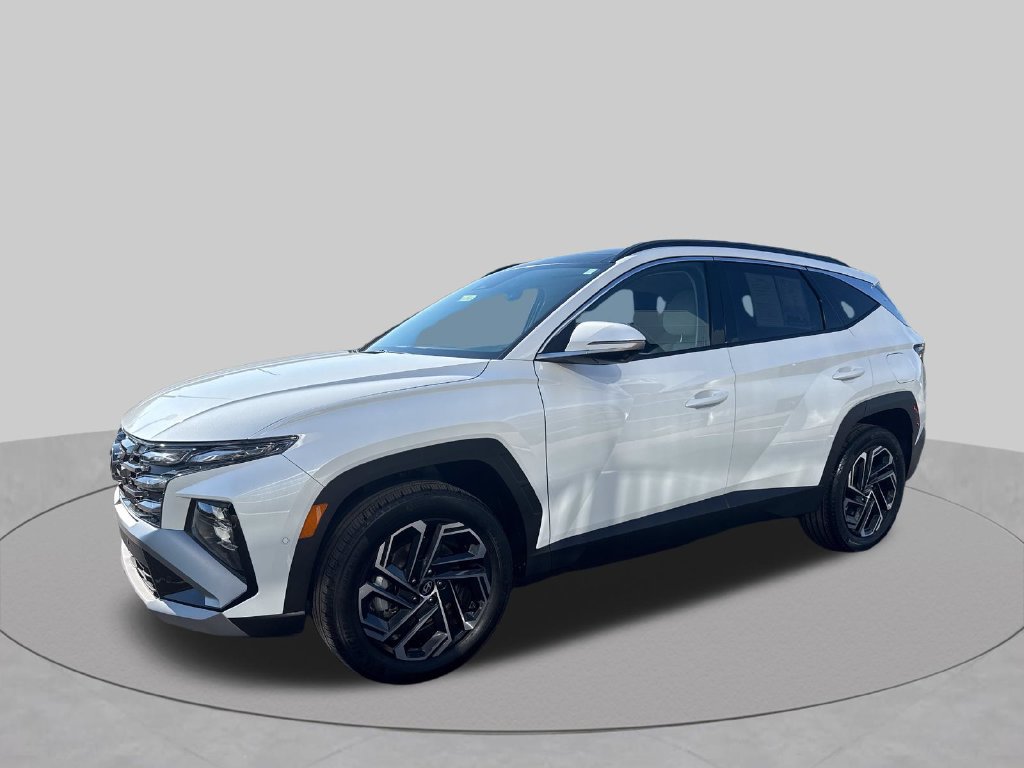 Used 2026 Hyundai Tucson Limited AWD/4WD image 3