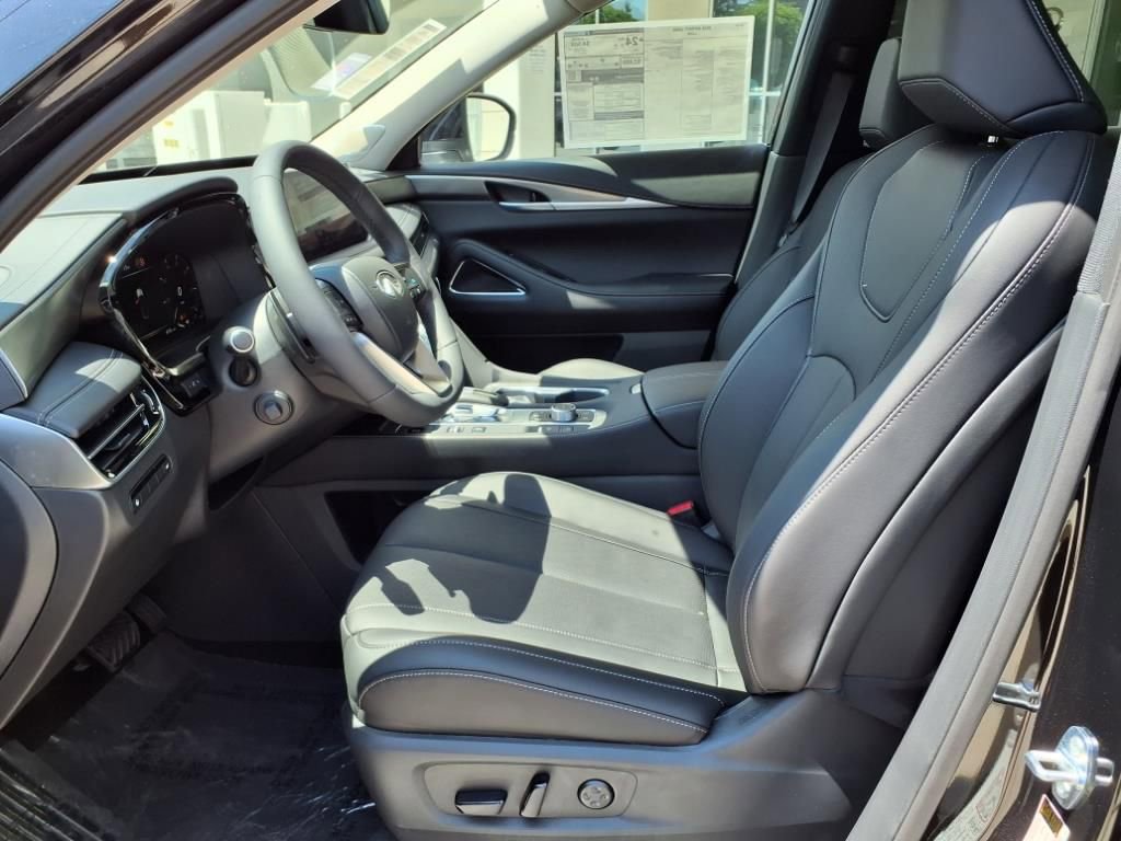 New 2026 INFINITI QX60 Luxe w/ Cargo Package image 10