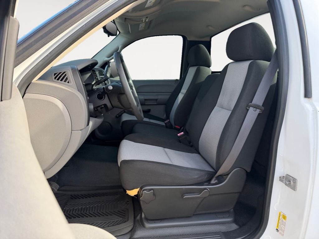 Used 2008 GMC Sierra 1500 W/T RWD image 6