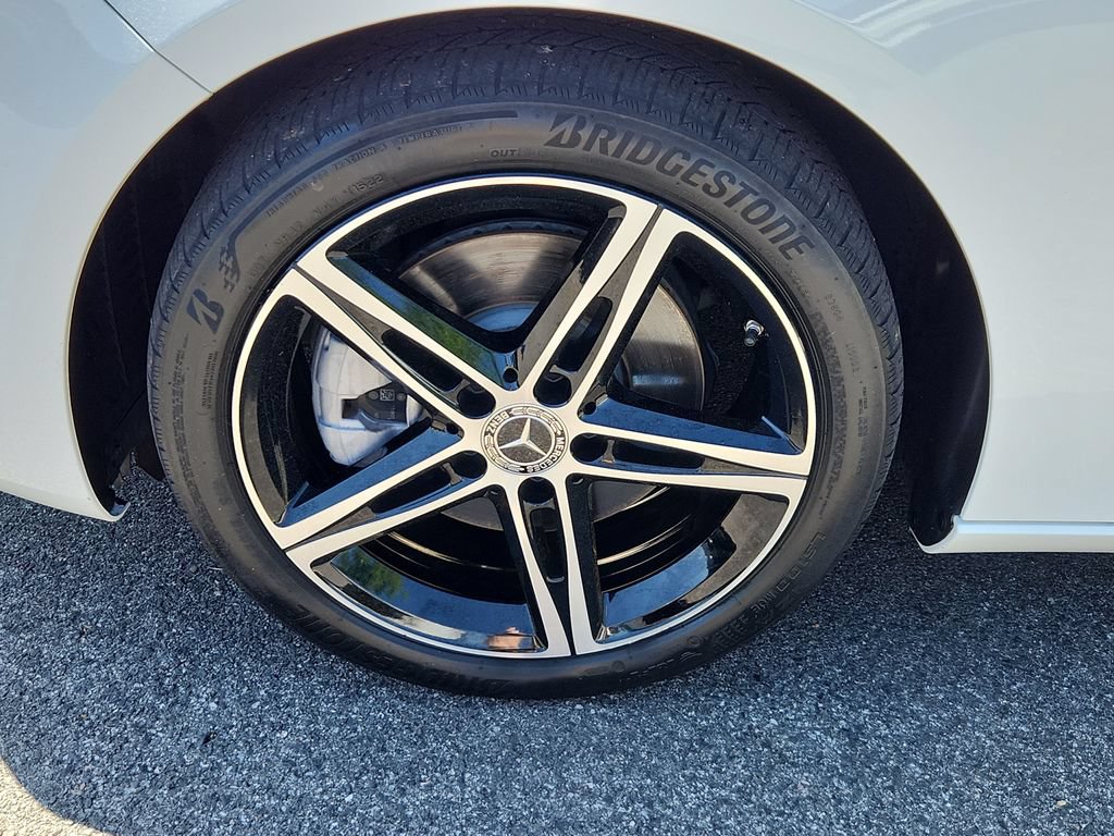 Used 2022 Mercedes-Benz A 220 4MATIC image 9
