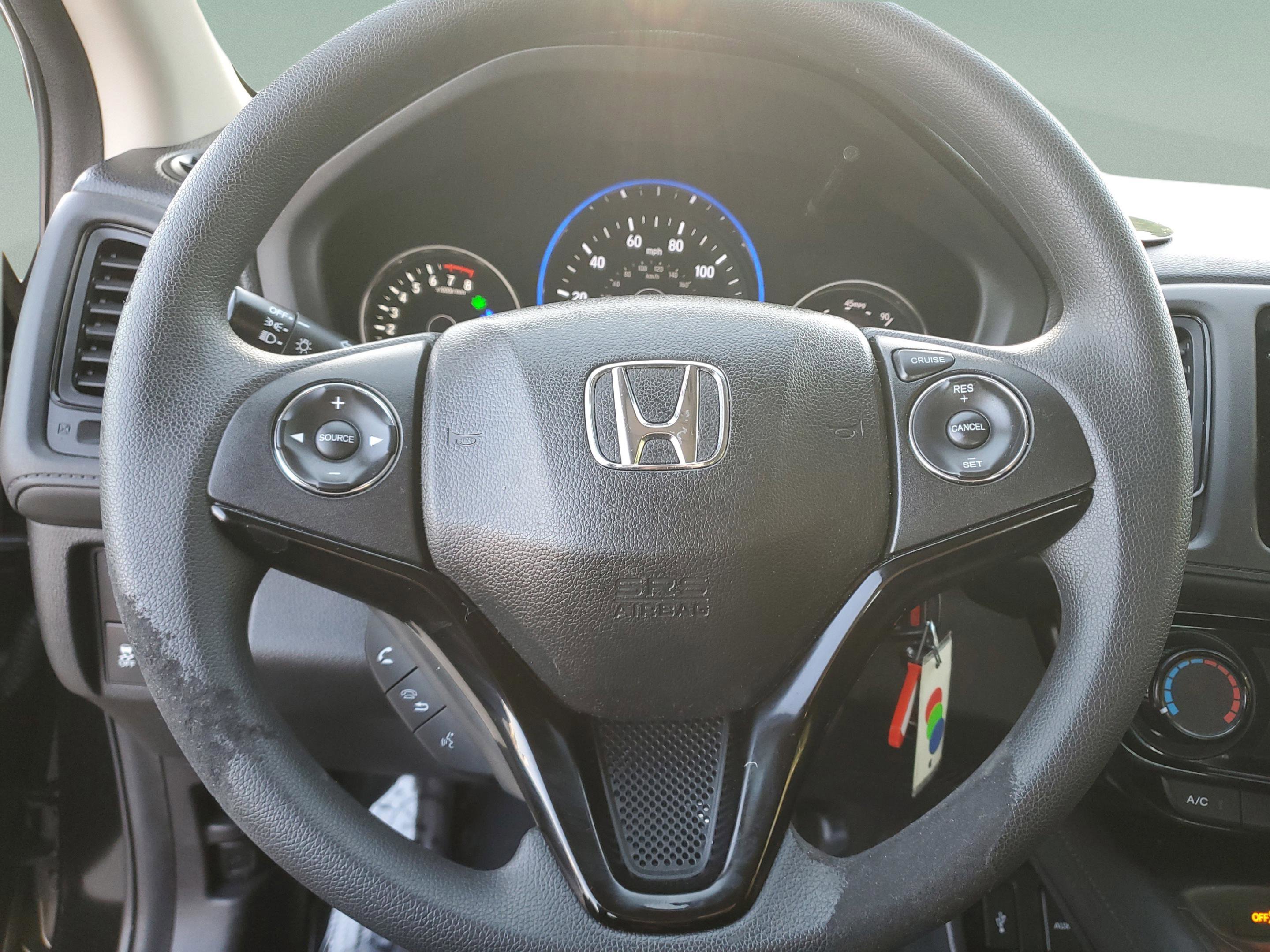 Used 2017 Honda HR-V LX image 17