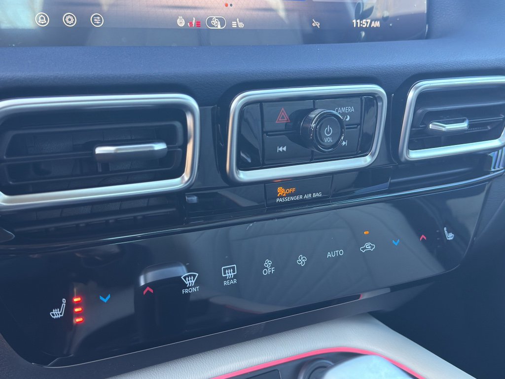 New 2026 Nissan Sentra SL w/ Floor Mat Package image 27