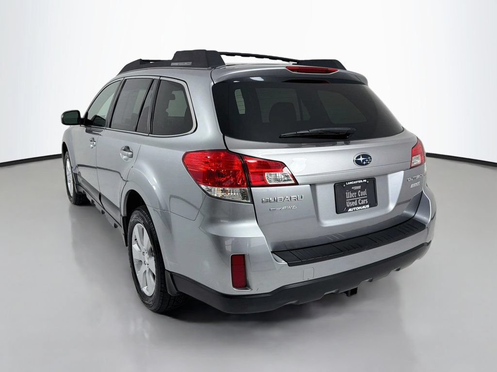 Used 2011 Subaru Outback 2.5i Premium w/ All-Weather Pkg AWD/4WD image 5