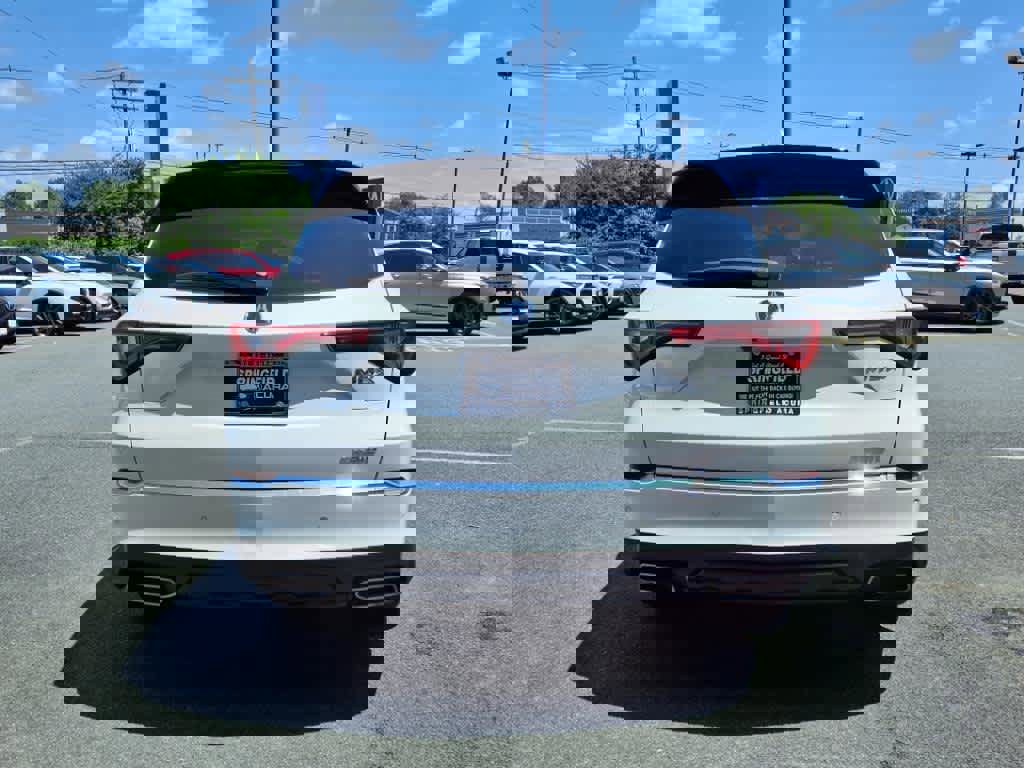 Certified 2023 Acura MDX SH-AWD w/ Technology Package image 5