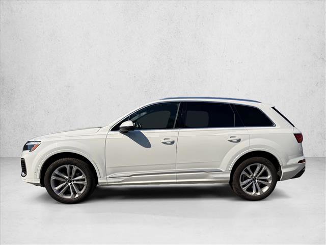 Used 2025 Audi Q7 3.0T Premium Plus AWD/4WD image 2