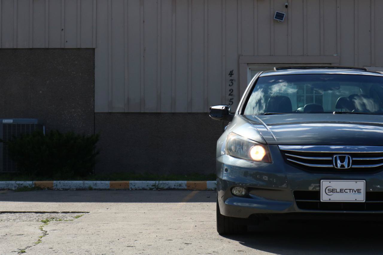 Used 2012 Honda Accord EX-L image 3