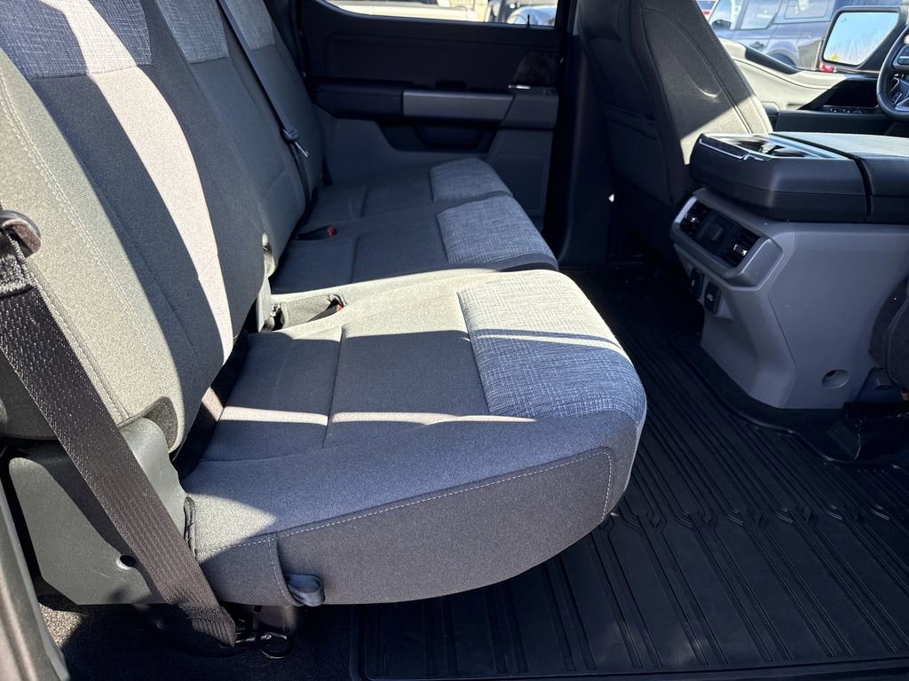 Used 2022 Ford F150 XLT w/ Equipment Group 302A High image 16