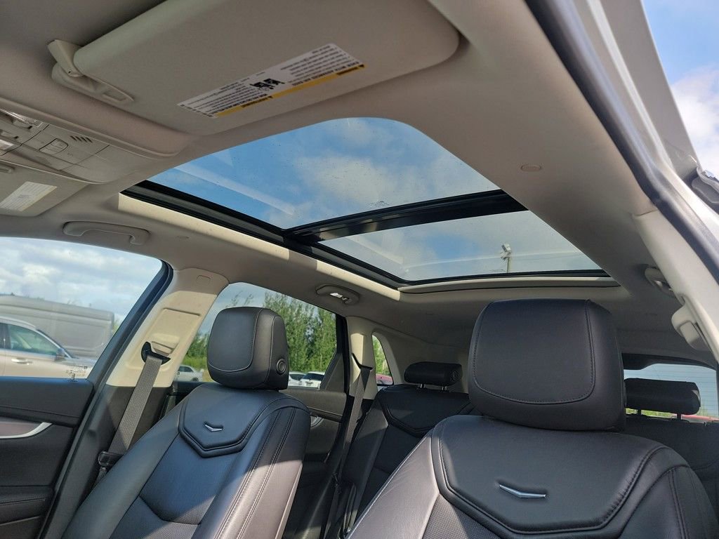 Used 2019 Cadillac XT5 Premium Luxury image 22