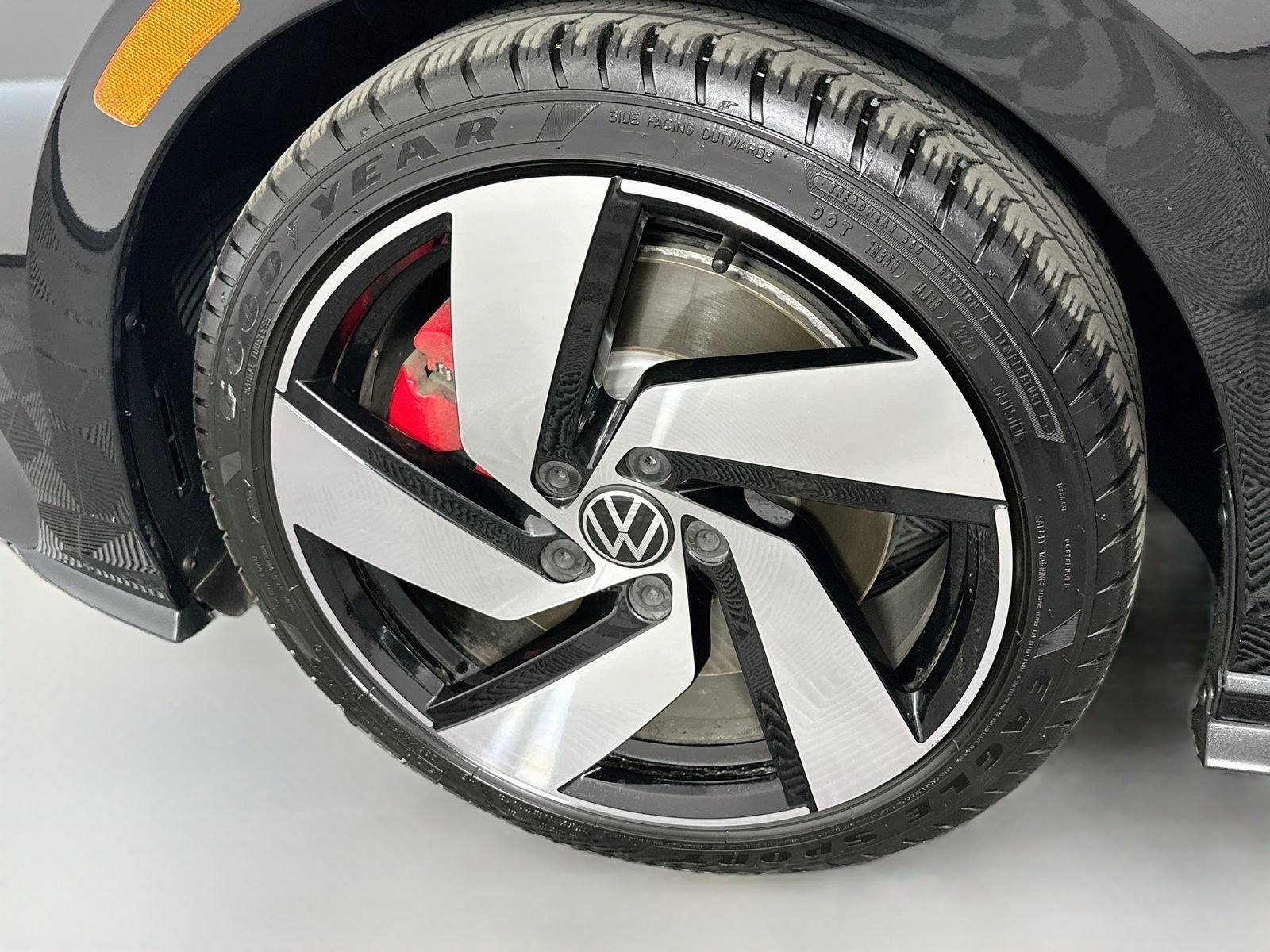Used 2025 Volkswagen GTI S FWD image 31