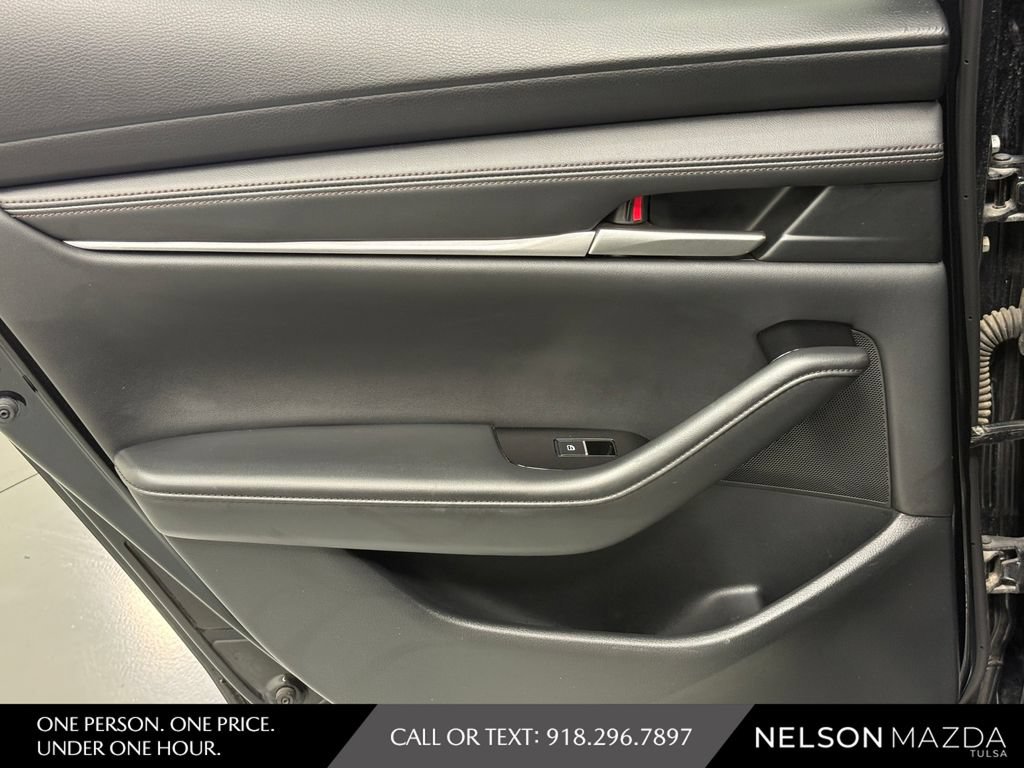 Certified 2025 MAZDA MAZDA3 s FWD image 34