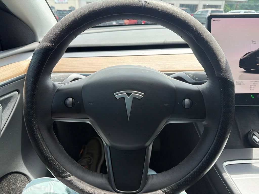 Used 2024 Tesla Model Y Long Range RWD image 14