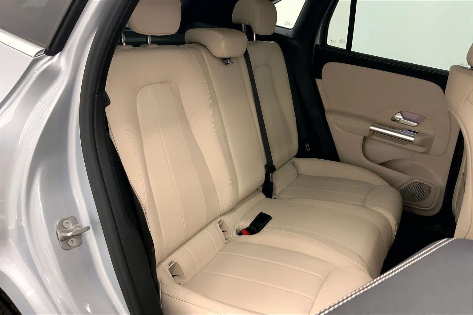 New 2026 Mercedes-Benz GLA 250 image 14