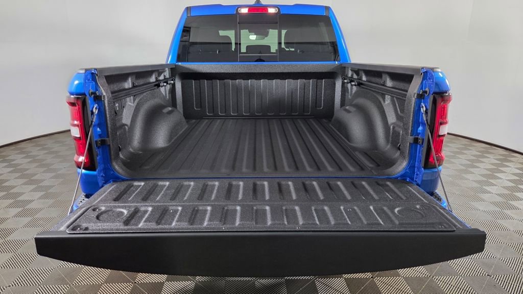 New 2026 RAM 1500 Laramie w/ Night Edition AWD/4WD image 9
