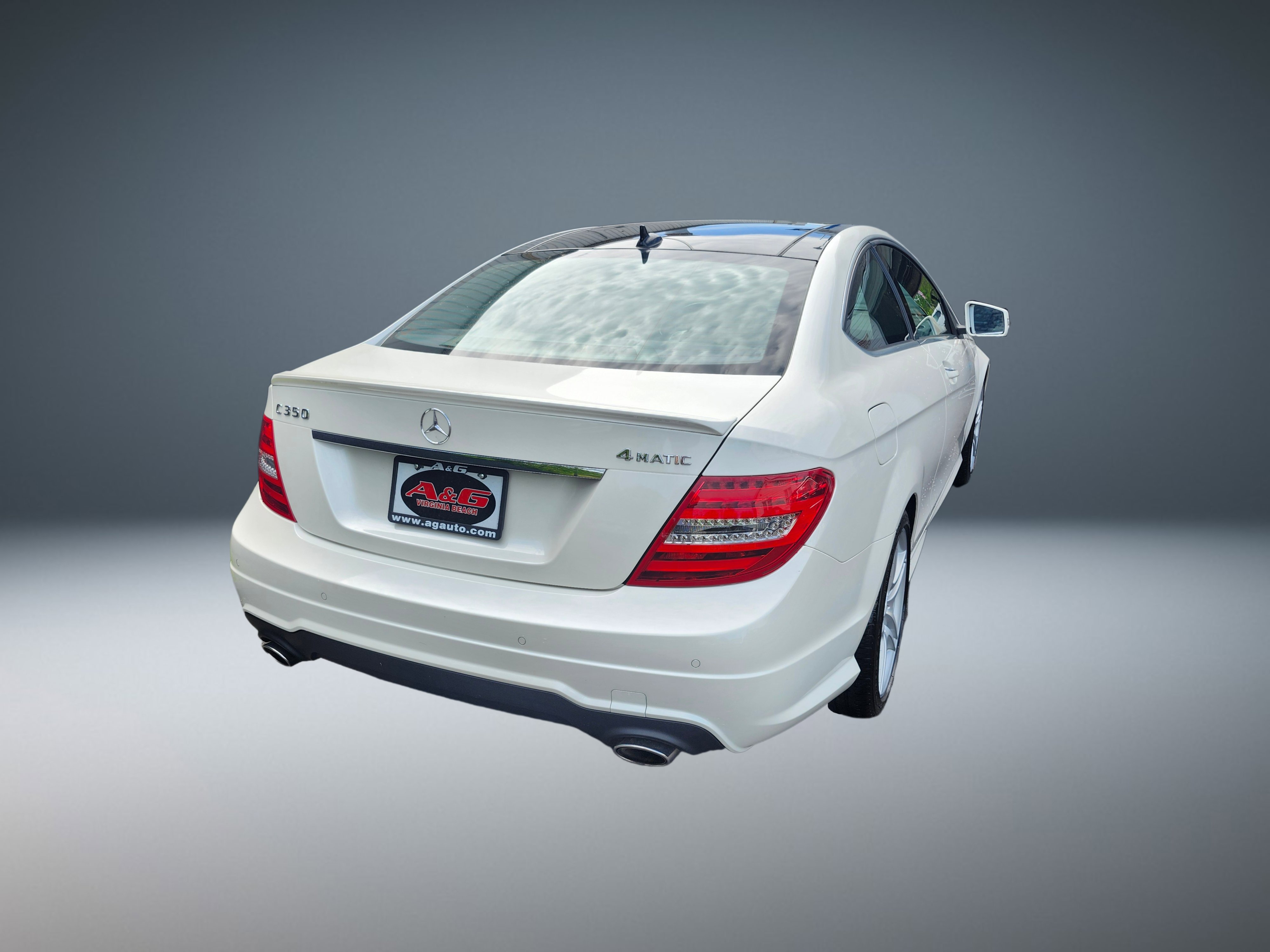 Used 2014 Mercedes-Benz C 350 4MATIC Coupe image 3