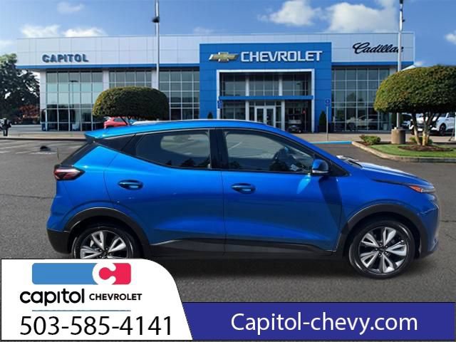 Used 2022 Chevrolet Bolt EUV LT w/ Convenience Package FWD image 10
