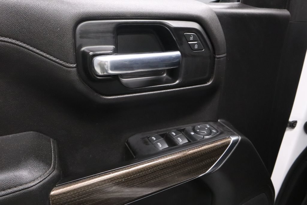 Used 2020 Chevrolet Silverado 1500 LT Trail Boss AWD/4WD image 22