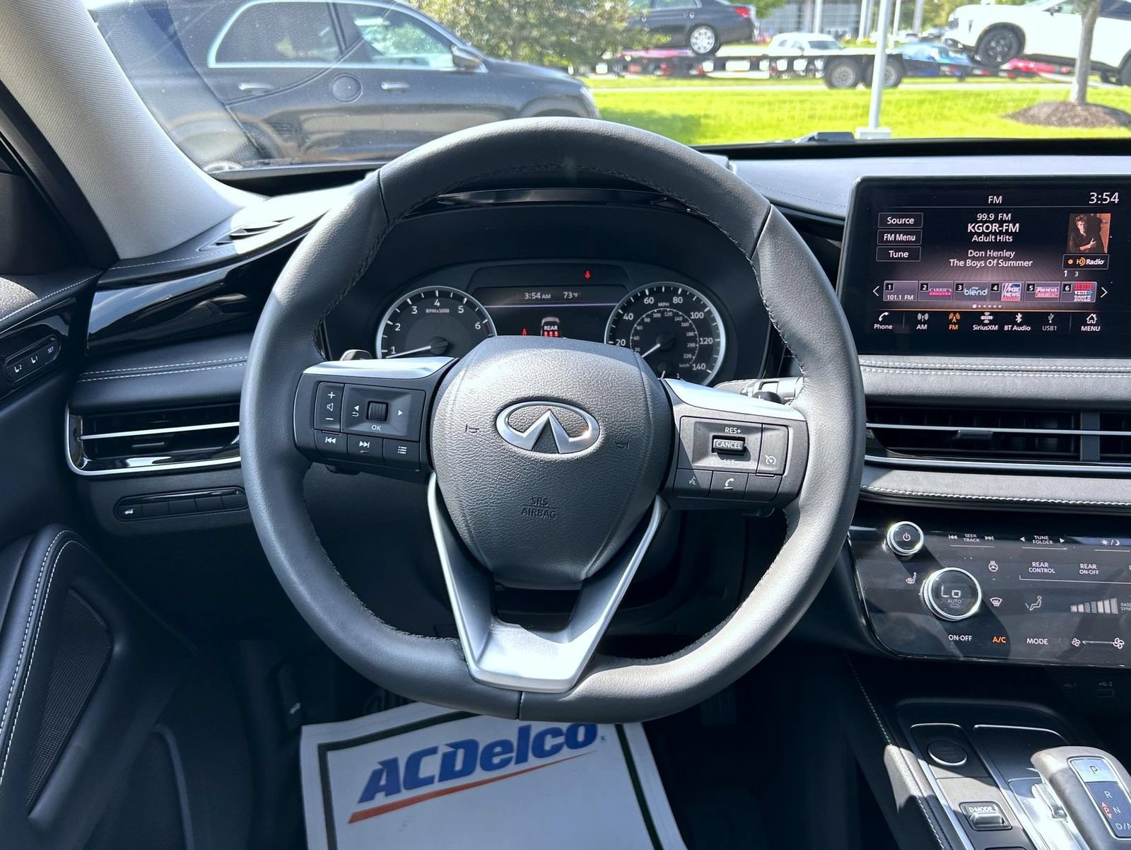 Used 2025 INFINITI QX60 Pure AWD/4WD image 11