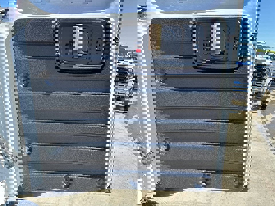 New 2025 GMC Savana 2500 w/ Driver Convenience Package image 9