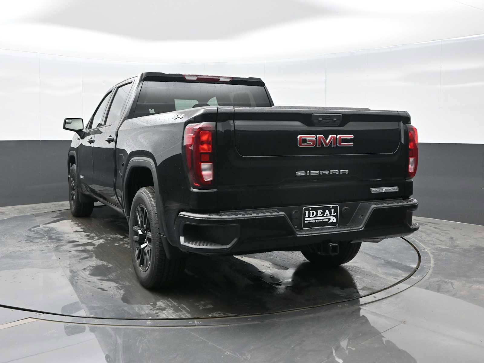 New 2026 GMC Sierra 1500 Elevation image 6