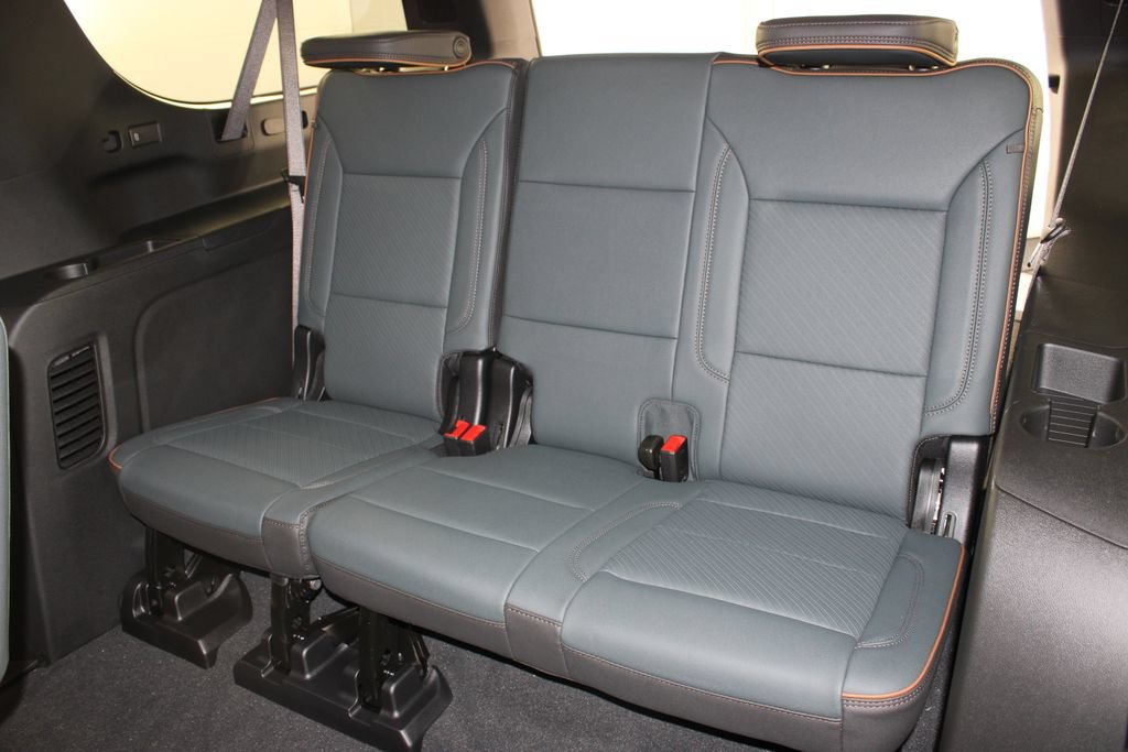 New 2026 GMC Yukon XL AT4 AWD/4WD image 22
