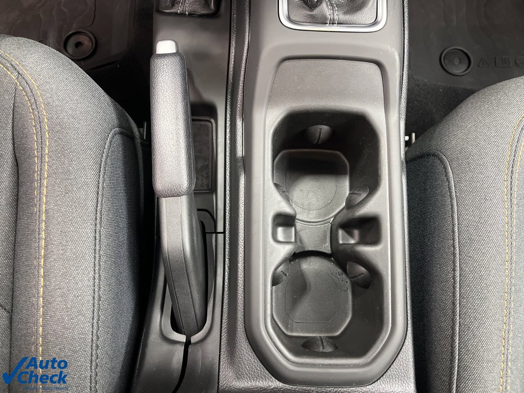 Used 2025 Jeep Gladiator Sport image 25