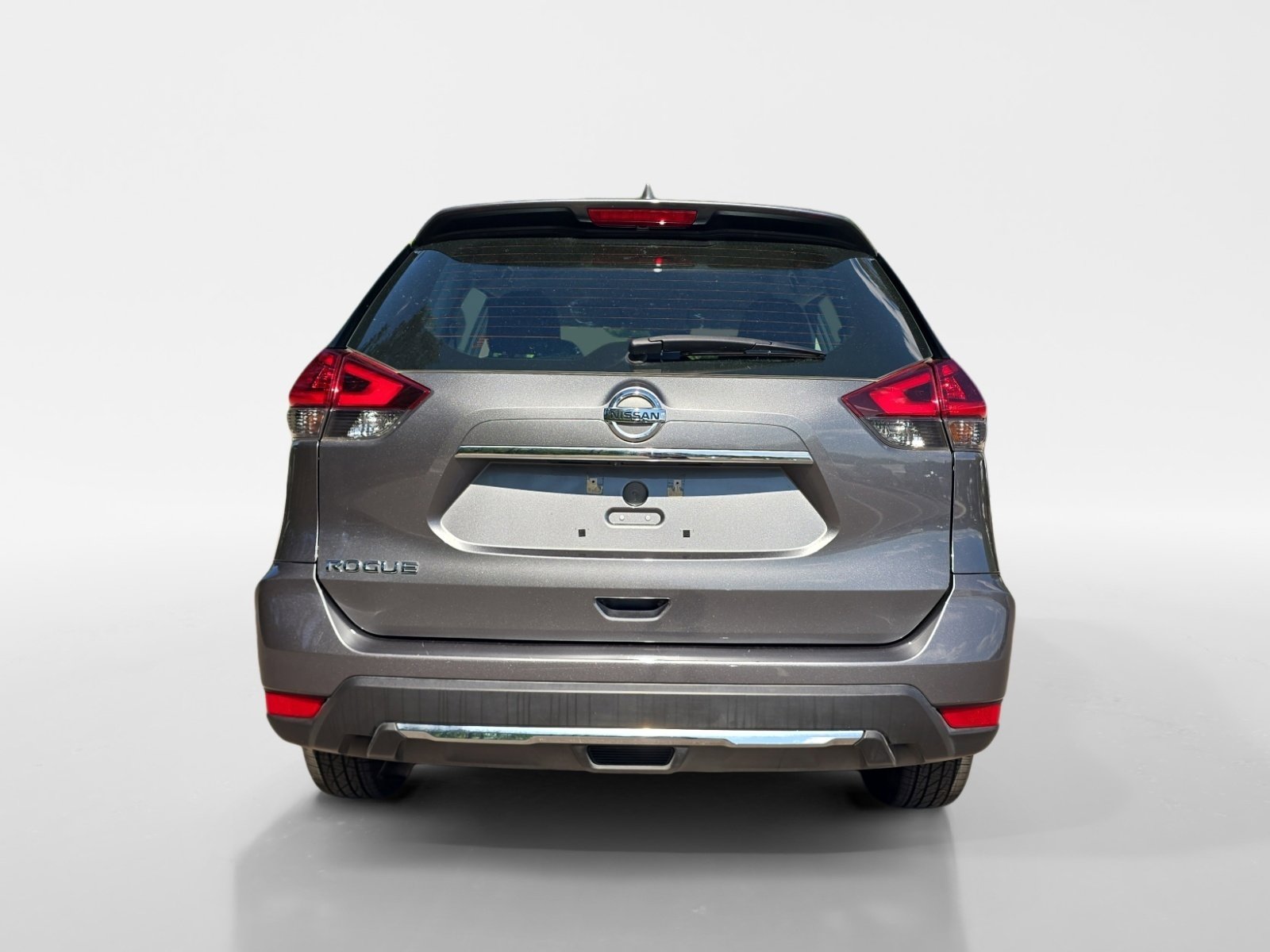 Used 2020 Nissan Rogue S FWD image 4