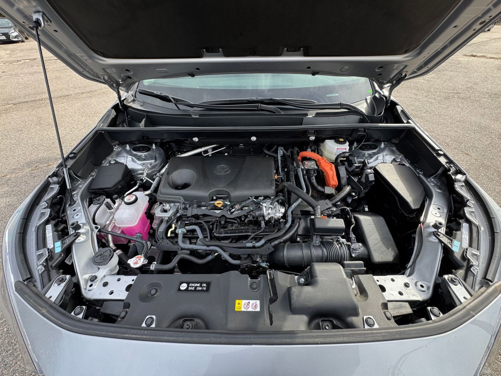 Used 2025 Toyota RAV4 LE image 27